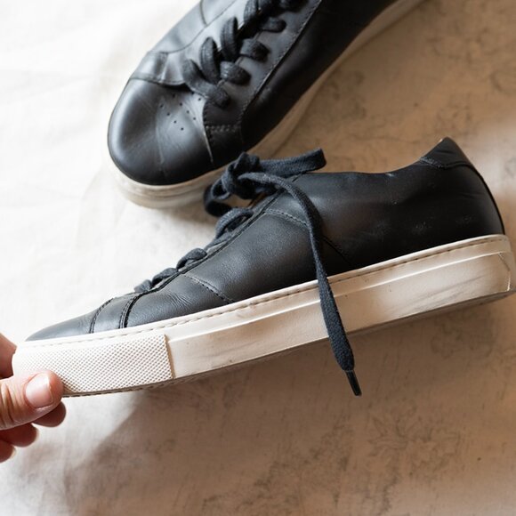 Greats Royale Women's Size 8.5 Black Sneakers Pre0owned Shoes - Picture 2 of 4